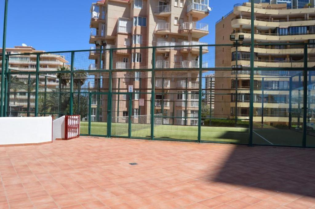 Seaview Apartment Playa De Oro 13Rd Floor Con Parking Калпе Екстериор снимка