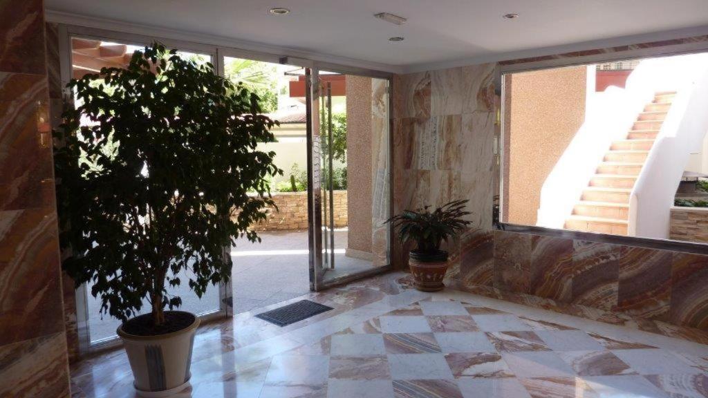 Seaview Apartment Playa De Oro 13Rd Floor Con Parking Калпе Екстериор снимка