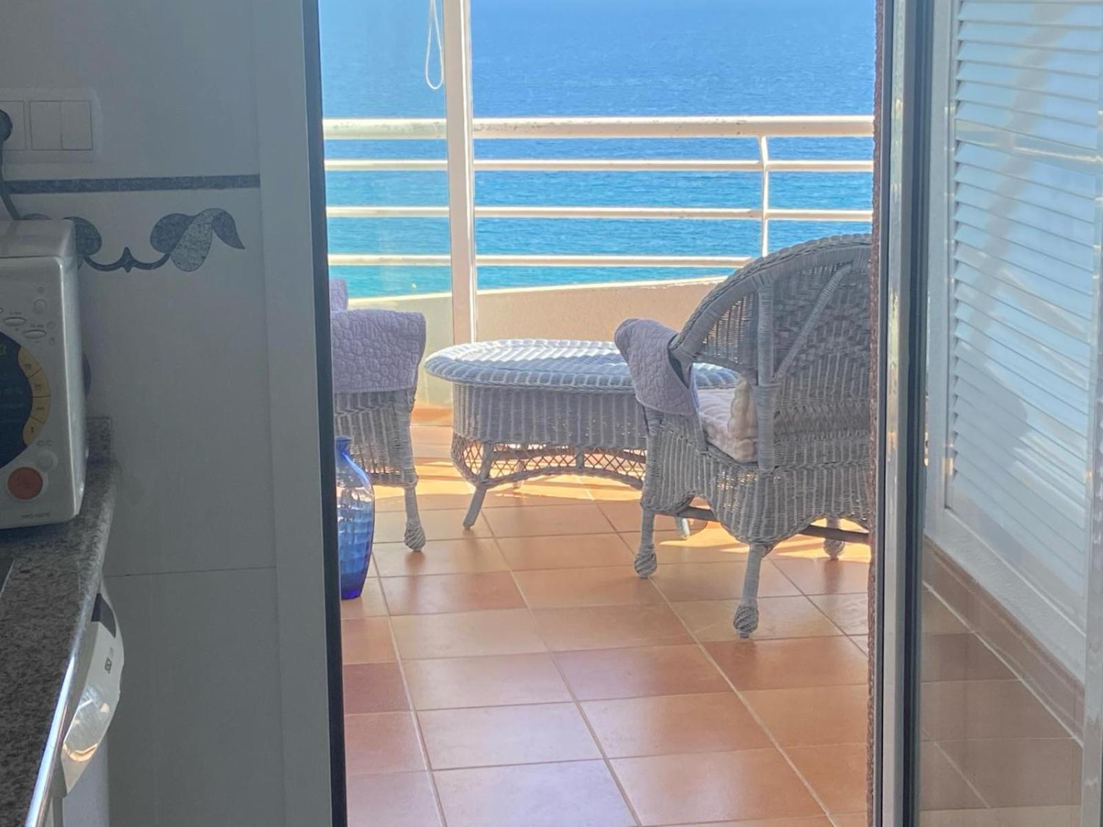Seaview Apartment Playa De Oro 13Rd Floor Con Parking Калпе Екстериор снимка