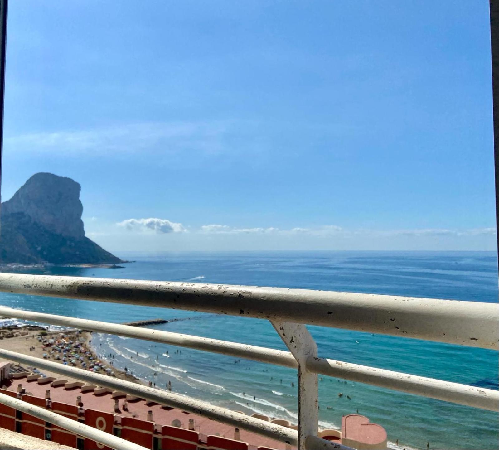 Seaview Apartment Playa De Oro 13Rd Floor Con Parking Калпе Екстериор снимка