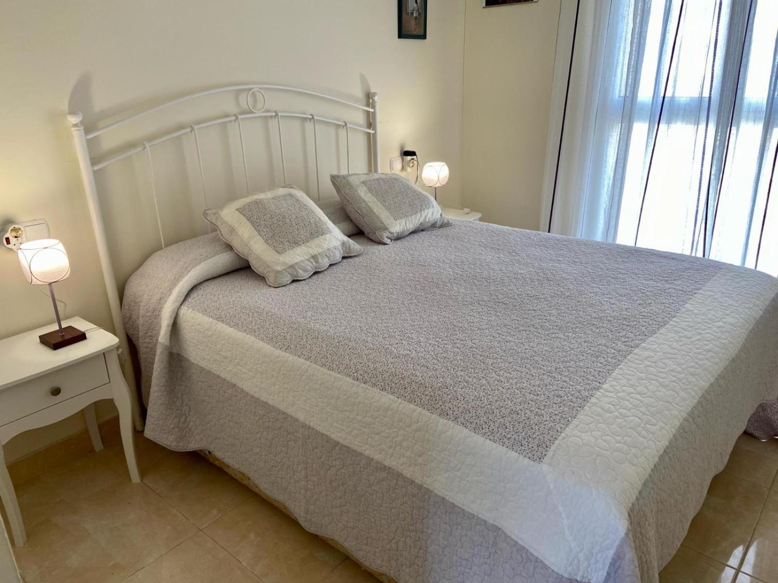Seaview Apartment Playa De Oro 13Rd Floor Con Parking Калпе Екстериор снимка