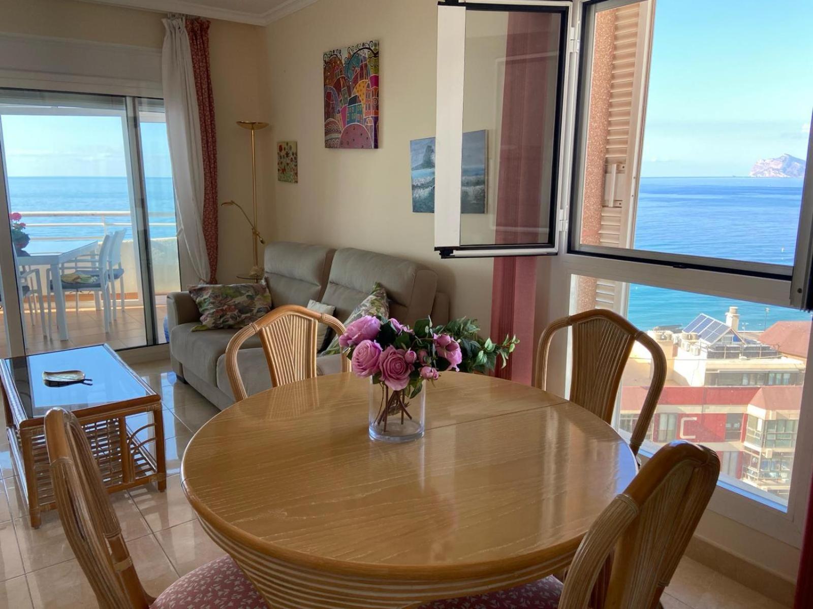 Seaview Apartment Playa De Oro 13Rd Floor Con Parking Калпе Екстериор снимка